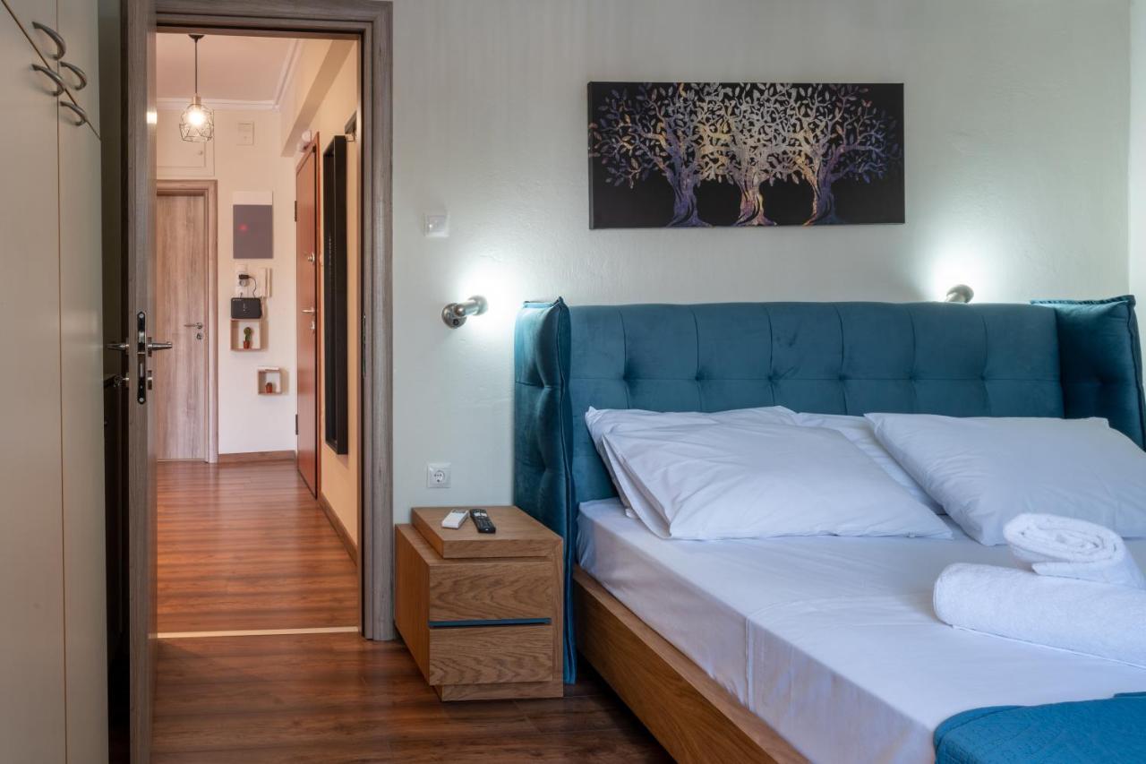Luxury Apartment Overlooking The Citadel Of Tsakas Athena Bagian luar foto
