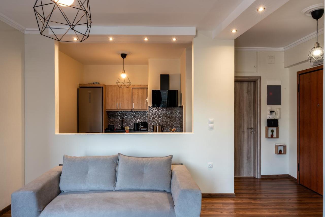 Luxury Apartment Overlooking The Citadel Of Tsakas Athena Bagian luar foto